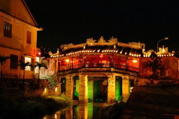 Central Vietnam Heritage Tour (6 Days/5 Nights)