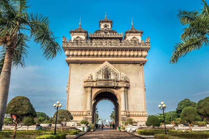 Patuxai Victory Monument