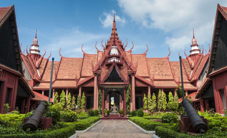 Phnom Penh – Siem Reap