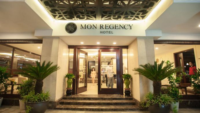 Mon Regency Hotel