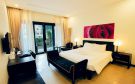 Deluxe Double Room With Garden Or City View