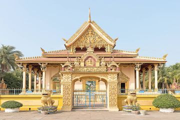 Cambodia Roundtrip Via Kampong Chhnang & Battambang