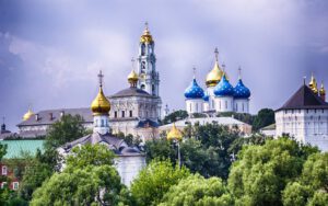 Nhà thờ Chúa Ba Ngôi St. Sergius Lavra: nhà thờ chính thống giáo Nga tuyệt đẹp ở Moscow